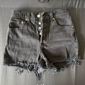 Vintage Levi’s Denim Jean Shorts Women’s 25